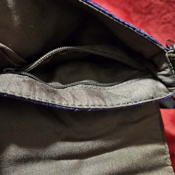 No Brand Purple Quilted Crossbody with matching Wallet-Bundled - Picture 11 of 16